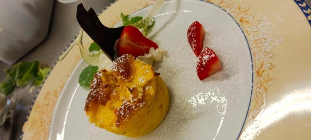 Hotel La Terrazzina การ์ญาโน ภายนอก รูปภาพ